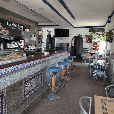 Hostal Restaurante Bar Cafeteria La Melchora Posadas Esterno foto